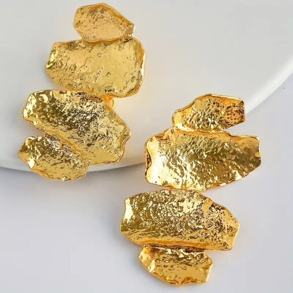 ✨ Zara Pieced Textured Earrings Trendy Earrings💕 with gift box - Picture 1 of 8